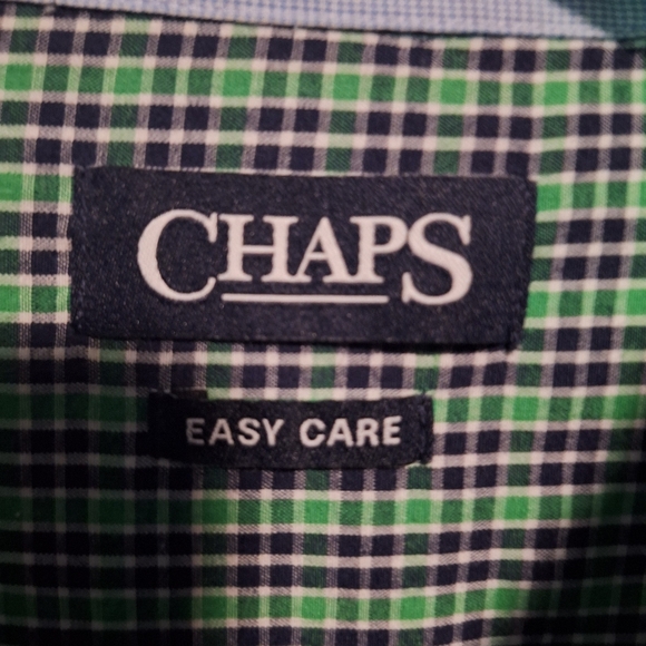 A Pair Of Chaps Green and White Long Sleeve Men's Shirts In A Size XXL And XLT. - Picture 8 of 16